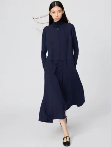 유니클로C 하프 지퍼 원피스 슬리브리스 M 사이즈 UNIQLO 미사용
