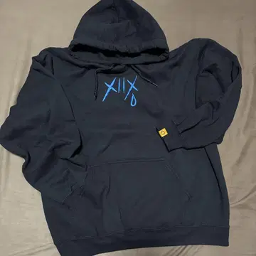 XIIX Crying 후드티 L 사이즈