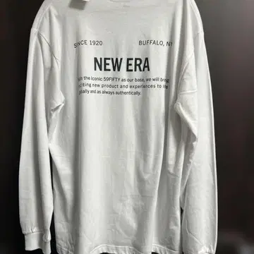 새상품 NEW ERA 롱 슬리브 T셔츠 L 화이트