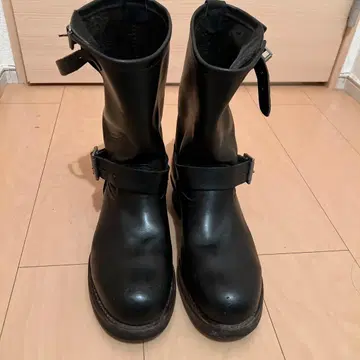 블랙 가죽 엔지니어 부츠