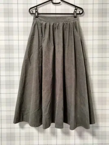 LE GLAZIK 스트레치 코듀로이 플레어 스커트 36