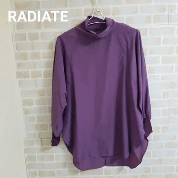 RADIATE 택 포함 하이넥 블라우스