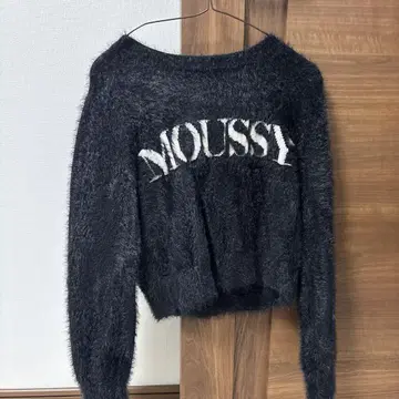 moussy 로고 샤기 니트