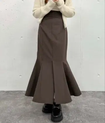 밴드 포함 머메이드 스커트 브라운