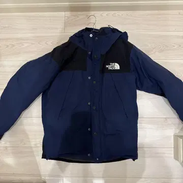 THE NORTH FACE 네이비 마운틴 파카
