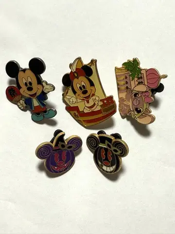 Disney 핀 배지 세트