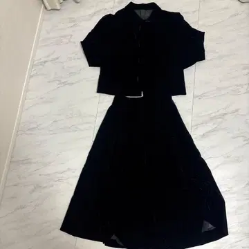 블랙 스커트 셋업 레트로 쇼와