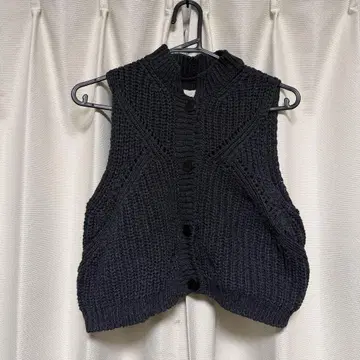 CORDERA 코르데라 니트 베스트