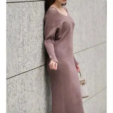 mystrada 레이어드 리브 원피스 모카 오프숄더 롱 기장
