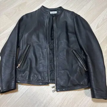 FREAK'S STORE 블랙 가죽 싱글 라이더 M