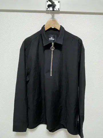 블랙 지퍼 자켓 NOT CONVENTIONAL