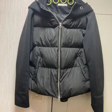 FENNEL 블랙 다운 자켓 후드 부착