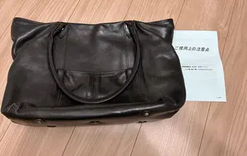 il riccio 토트백 블랙