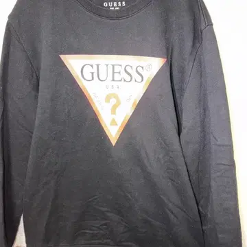 GUESS 블랙 맨투맨 트레이닝복