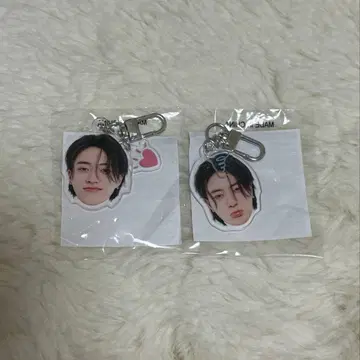 treasure 하루토 얼굴 아크릴 키링 희애