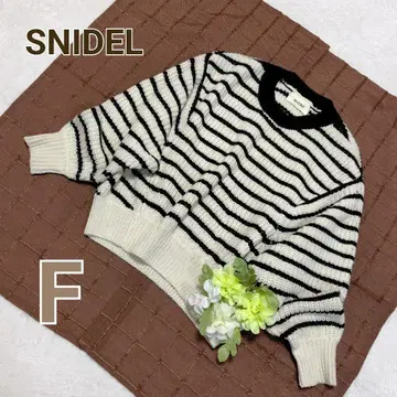SNIDEL 스나이델 돌먼 슬리브 보더 니트 루즈핏