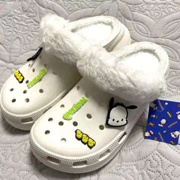 새상품 산리오 포차코 보아 샌들 L 사이즈