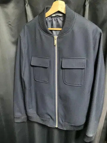 ZARA 네이비 집업 아우터