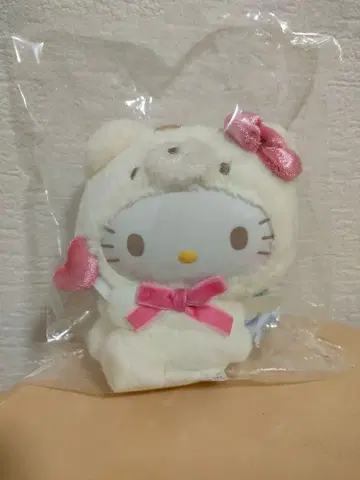 산리오 헬로키티 인형옷 마스코트 홀더 곰