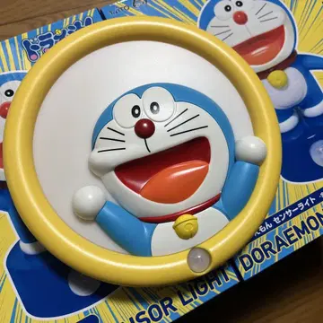 도라에몽 센서 라이트
