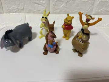 푸우 피규어 세트