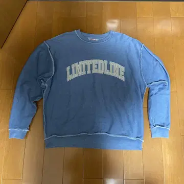 LIMITED LINE NAIVE MAGIC 맨투맨 L 사이즈