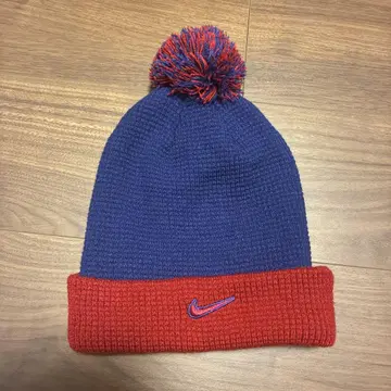 Nike 폼폼 포함 니트 모자 파랑 빨간색