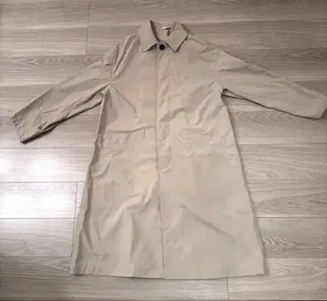 미사용품 ZARA 베이지 스텐카라 코트 M 사이즈