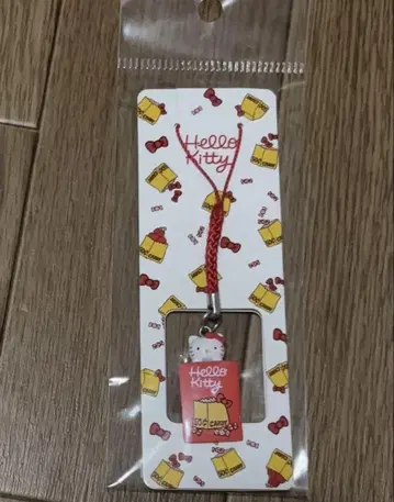 헬로키티전 교토 한정판 끈 키링 교세라 미술관
