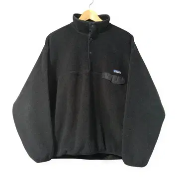 Patagonia 캐나다산 신틸라 스냅T 올 블랙 L