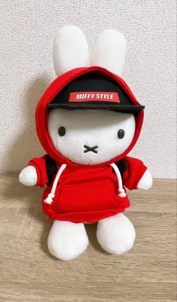 미피 스타일 한정판 스케이트보드 미피 봉제 인형