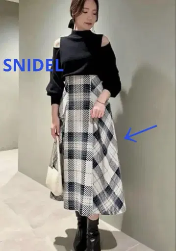 컨디션 최상 스나이델 로빙 체크 스커트