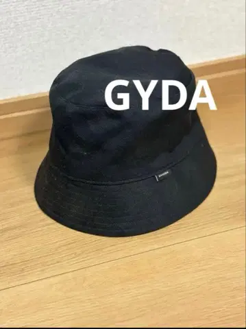 GYDA & EMODA 제이다 리버서블 버킷 햇 블랙 화이트
