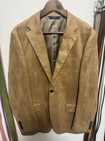 카멜 브라운 스웨이드 블레이저