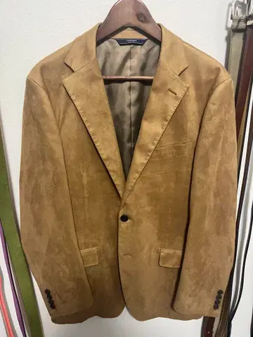 카멜 브라운 스웨이드 블레이저