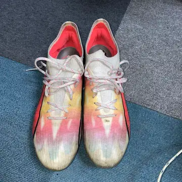 PUMA ULTRA 스파이크