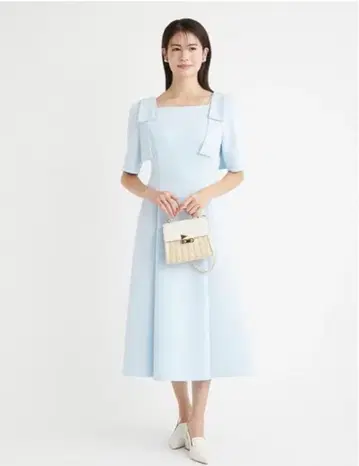 셀포드 숄더 리본 원피스 36