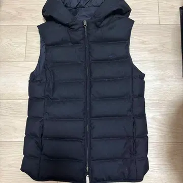 라코스테 후드 부착 다운 베스트