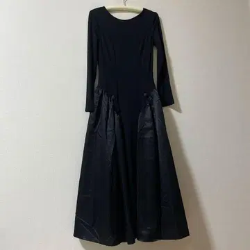 3일 연휴 한정 특별 할인 크리스마스 이벤트용 블랙 롱 원피스 드레스