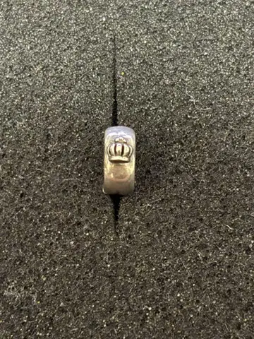 ROYAL ORDER 로얄오더 실버 후프 크라운 귀걸이