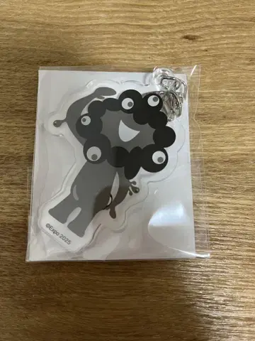 [ 미사용 새상품 ] 만박 블랙 미야쿠미야쿠 랜덤 아크릴 키링 블라인드