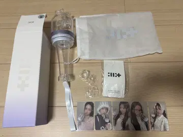 ILLIT 응원봉 포토 카드 포함