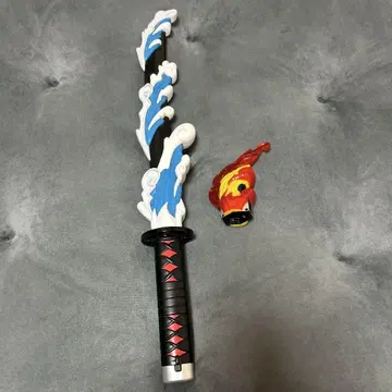 귀멸의 칼날 탄지로 불꽃 검과 불꽃 핸들 세트