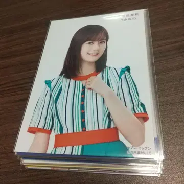 노기자카46 브로마이드 묶음 판매