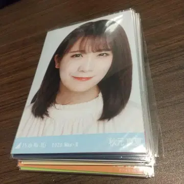 노기자카46 브로마이드 묶음 판매
