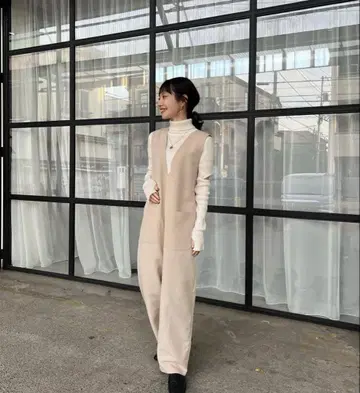 hinari 코쿤 실루엣 2way 콤비네존 베이지