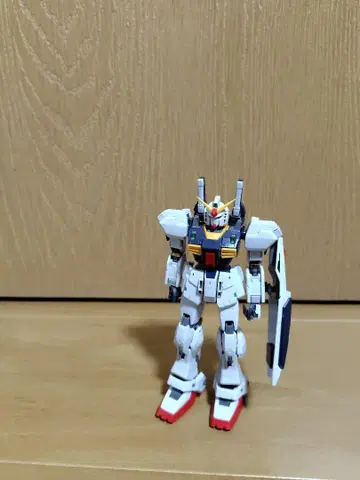 RG 건담 Mk-2 기본 조립 완성품 정크