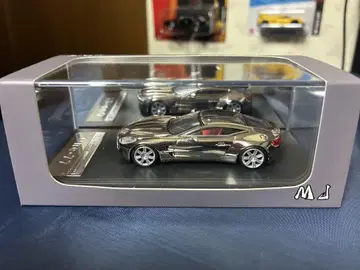 Aston Martin One-77 MJ Model 1/64