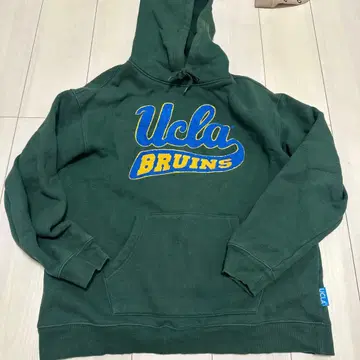 UCLA 후드 부착 맨투맨 다크 그린