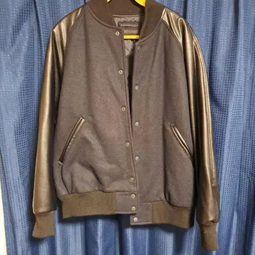 UNIQLO 다크 네이비 점퍼 바시티 자켓 블루종